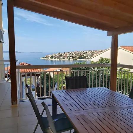 Infinity Pool, Stunning Sea View, 2 *
